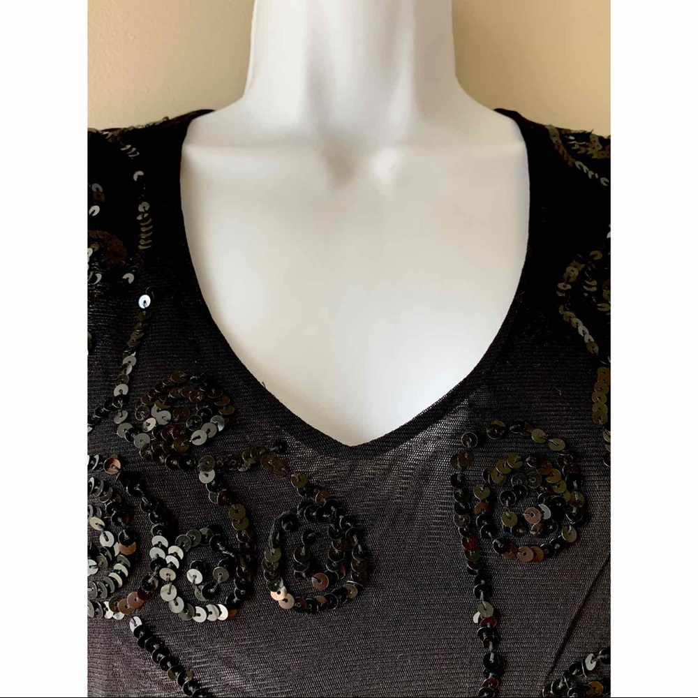 🇫🇷 KOOKAÏ black tulle and sequins v-top size 1/S - Picture 5 of 10